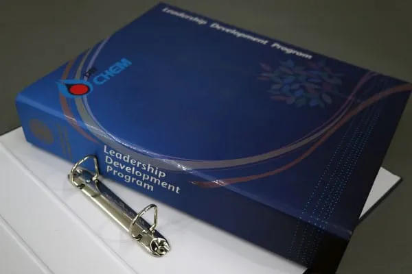 แฟ้มใส่เอกสาร