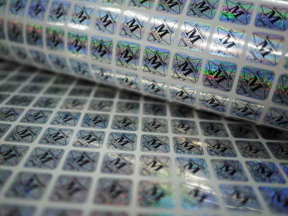 สติกเกอร์โฮโลแกรมแบบกำหนดเอง ออกแบบตามความต้องการ เพิ่มความเป็นเอกลักษณ์ให้บรรจุภัณฑ์