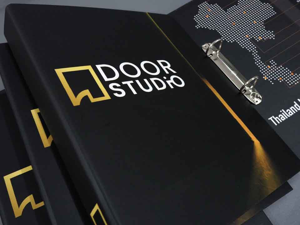 แฟ้มกระดาษแข็งพร้อมโลโก้ ออกแบบตามสั่ง ทนทาน เหมาะสำหรับจัดเก็บเอกสาร