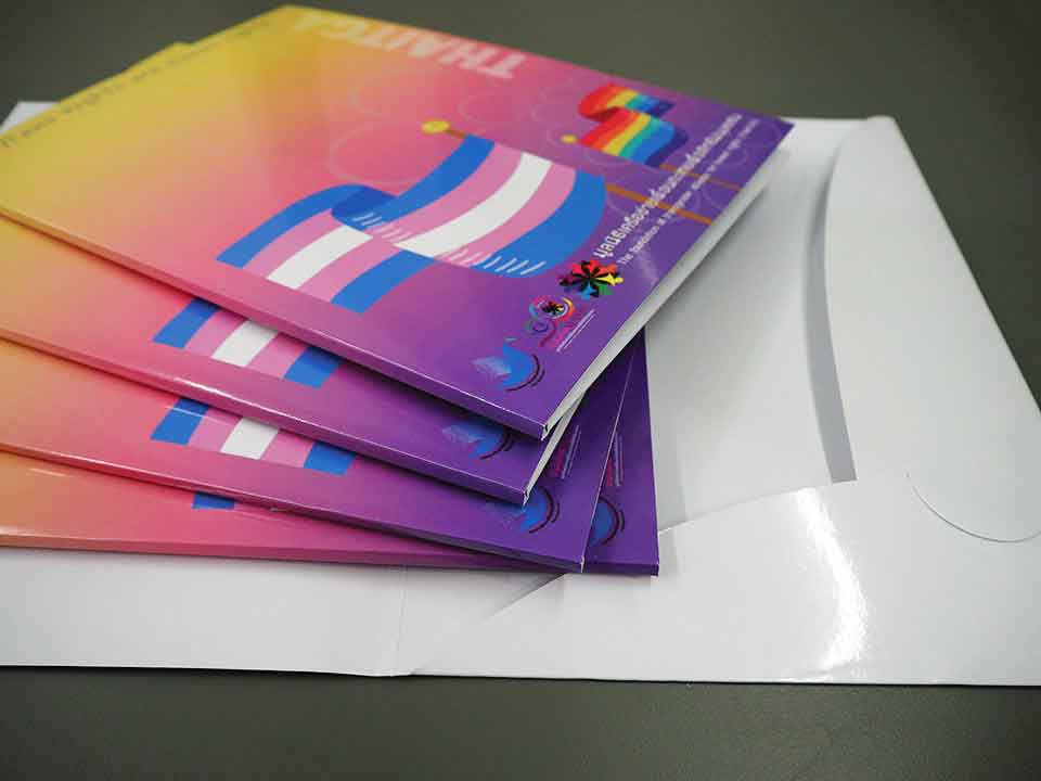 แฟ้มกระดาษแบบอ่อนคุณภาพสูง ทนทาน ยืดหยุ่น เหมาะสำหรับจัดเก็บเอกสารสำคัญ