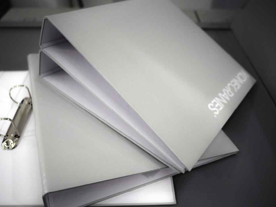 แฟ้มจั่วปังสำหรับงานประชุม ทนทานและดูเป็นทางการ เหมาะสำหรับเอกสารสำคัญ