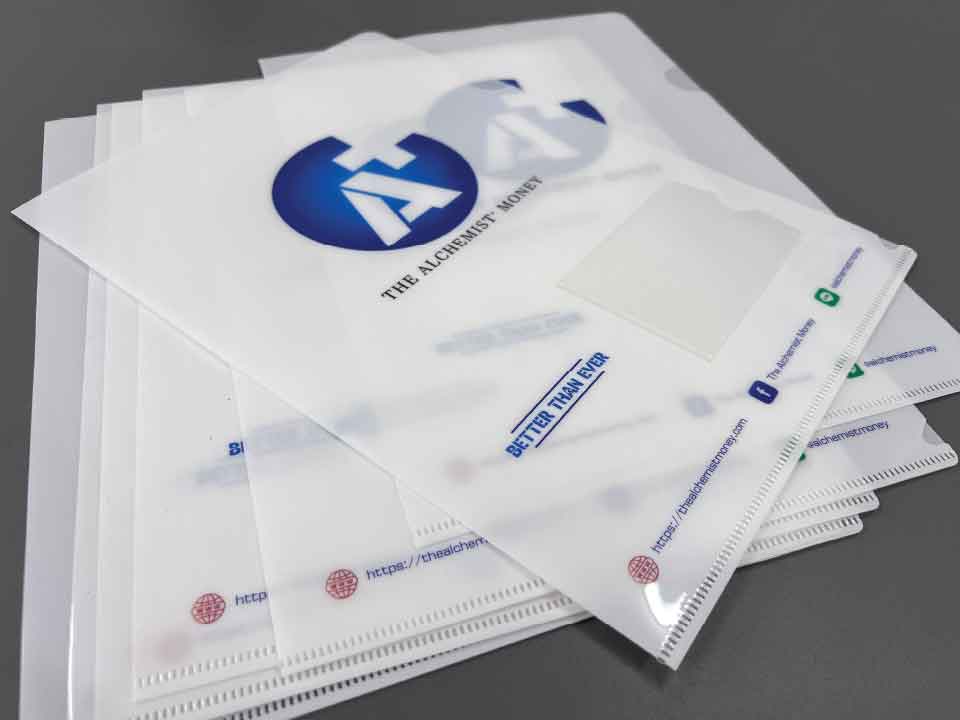 แฟ้มซองพลาสติกใส่บัตร ทนทาน ป้องกันบัตรจากการเสียหายและความชื้น