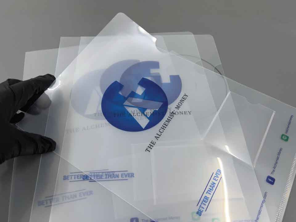 แฟ้มซองพลาสติกใส โปร่งใส ปกป้องเอกสารอย่างมีประสิทธิภาพ เหมาะสำหรับการจัดเก็บเอกสาร