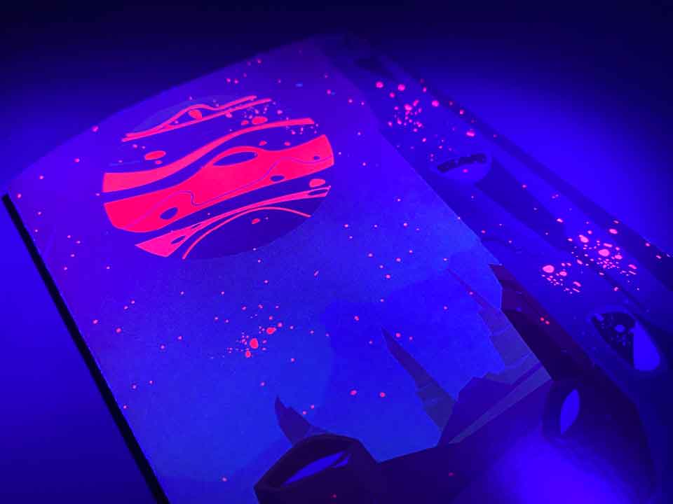 สติกเกอร์นีออนสีชมพู สีสดใส ดึงดูดสายตา